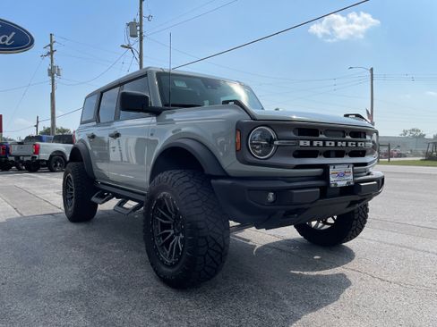 Used 2024 Ford Bronco Big Bend AWD/4WD image 8