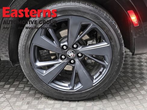 Used 2022 Buick Envision Preferred image 8