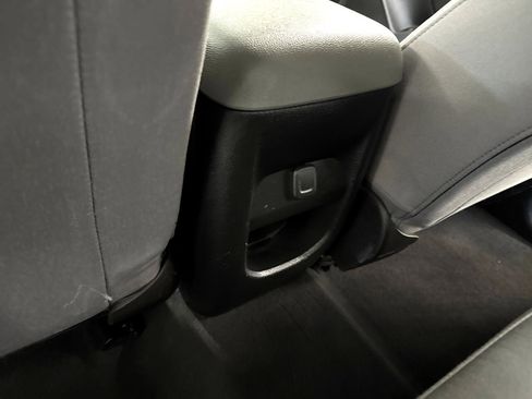 Used 2022 Chevrolet Colorado W/T w/ WT Convenience Package image 30