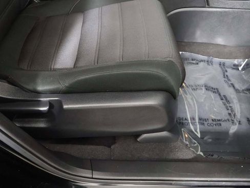 Used 2019 Honda CR-V EX image 33
