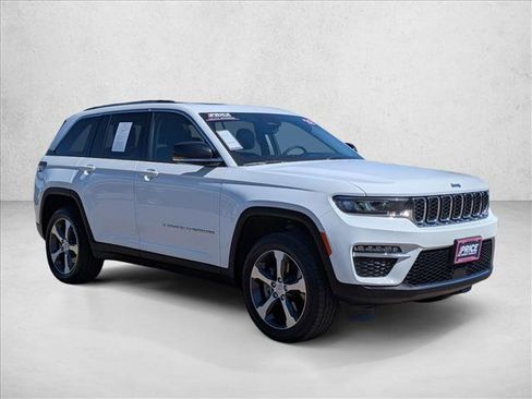 Used 2022 Jeep Grand Cherokee Limited 4xe image 3