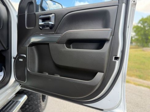 Used 2014 GMC Sierra 1500 SLT w/ All-Terrain Package AWD/4WD image 19