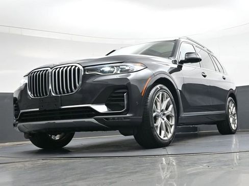 Used 2022 BMW X7 xDrive40i w/ Executive Package AWD/4WD image 42