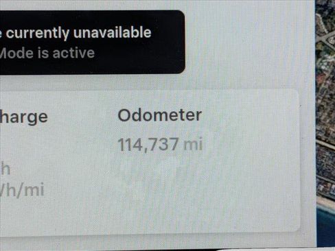 Used 2018 Tesla Model 3 Long Range image 10