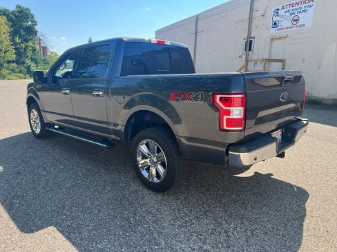 Used 2019 Ford F150 XLT w/ Equipment Group 302A Luxury AWD/4WD image 4