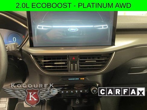 Used 2024 Ford Escape Platinum AWD/4WD image 16