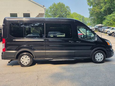Used 2022 Ford Transit 350 XLT RWD image 7