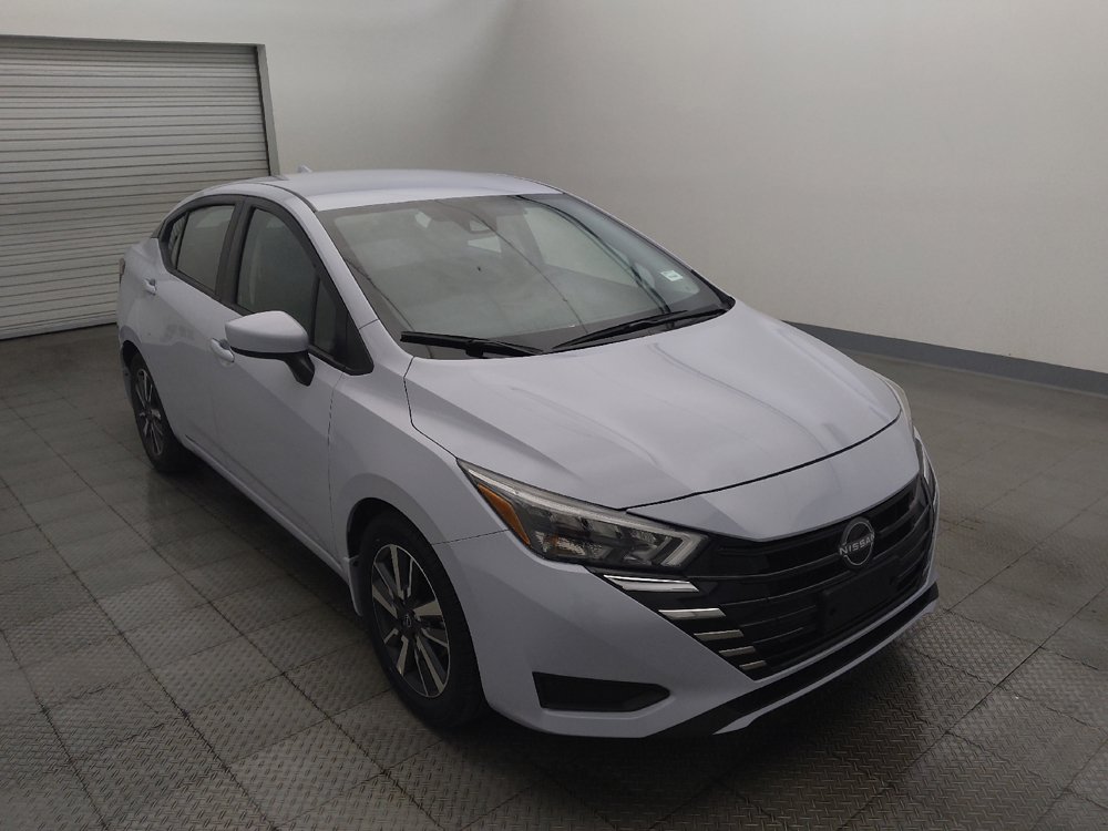 Used 2025 Nissan Versa SV w/ Trunk Package FWD image 13