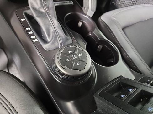 Used 2024 Ford Bronco Big Bend image 28