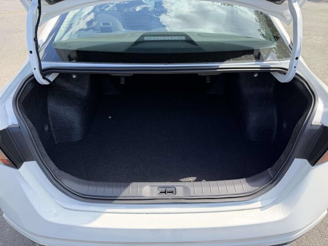 Used 2025 Nissan Altima 2.5 S FWD image 13