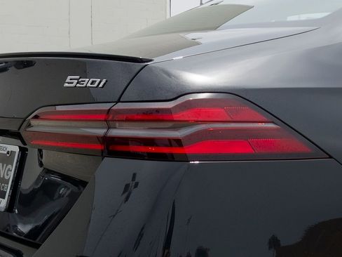 New 2026 BMW 530i w/ M Sport Package RWD image 4