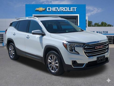 Used 2024 GMC Terrain SLT AWD/4WD image 8