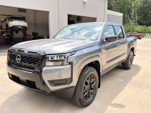 New 2026 Nissan Frontier SV RWD image 8