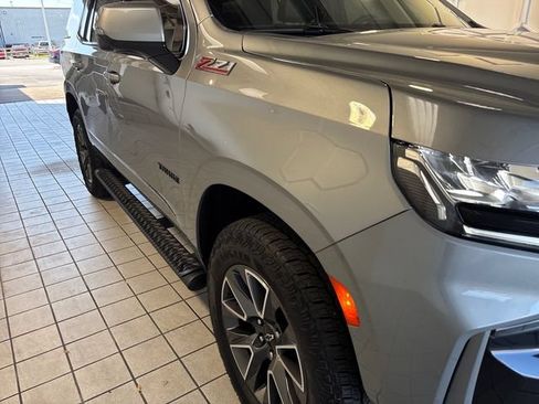 Used 2024 Chevrolet Tahoe Z71 w/ Luxury Package AWD/4WD image 23