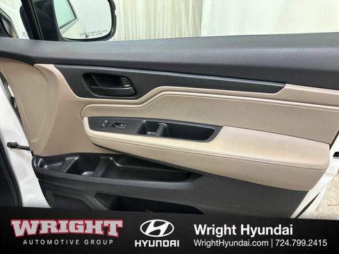 Used 2022 Honda Odyssey EX-L image 17