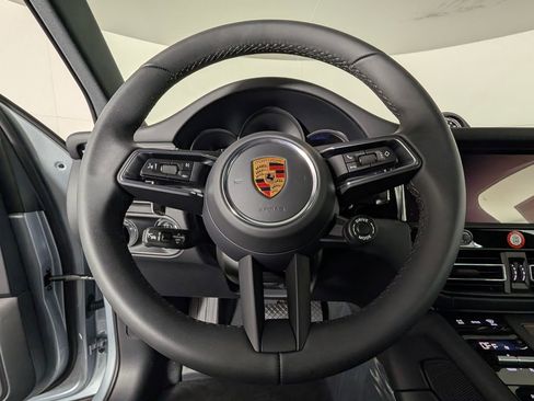 New 2026 Porsche Macan S image 34