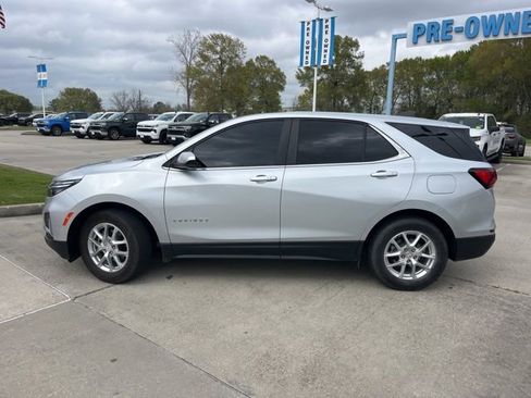 Used 2022 Chevrolet Equinox LT image 3
