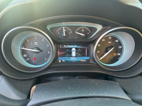 Used 2017 Buick Envision Essence image 12