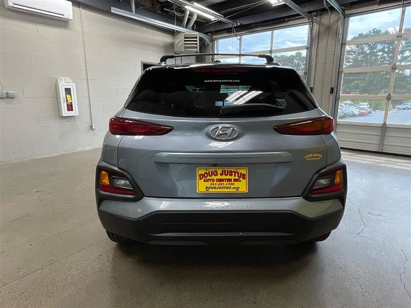 Used 2021 Hyundai Kona SEL AWD/4WD image 4