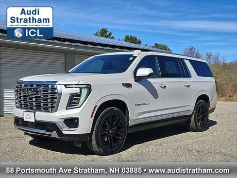 Used 2025 GMC Yukon XL Denali w/ Denali Reserve Package AWD/4WD image 1