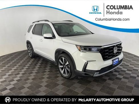 Used 2023 Honda Pilot Elite image 1
