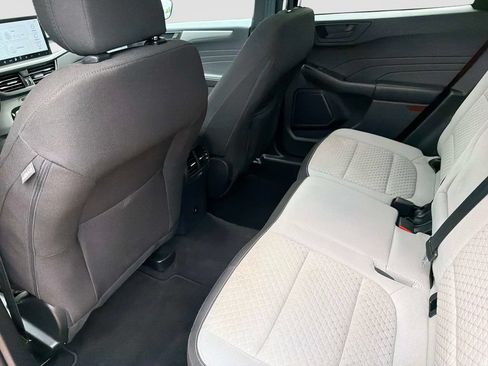 Used 2023 Ford Escape Active w/ Tech Pack #1 AWD/4WD image 15