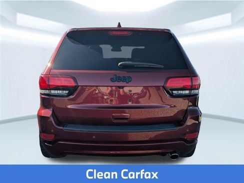 Used 2021 Jeep Grand Cherokee Laredo X RWD image 2