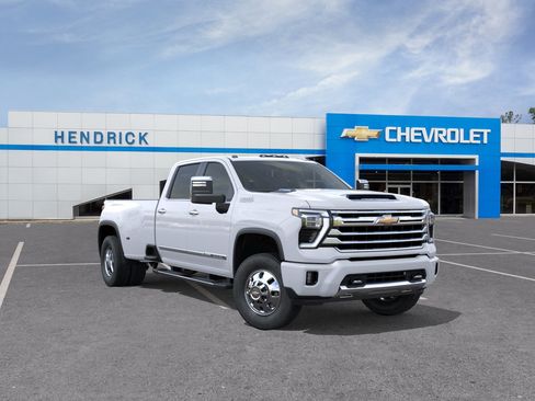New 2026 Chevrolet Silverado 3500 High Country AWD/4WD image 2