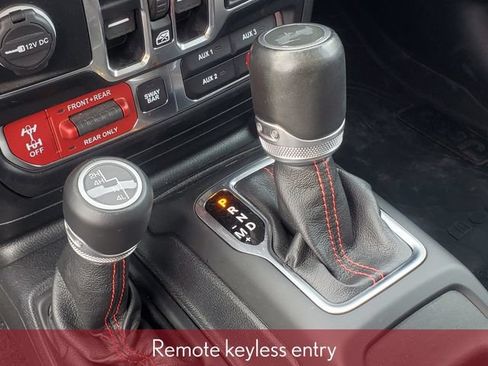 Used 2020 Jeep Wrangler Unlimited Rubicon w/ Quick Order Package 28Y Recon AWD/4WD image 27