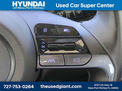 Certified 2025 Hyundai Elantra Sport FWD image 25