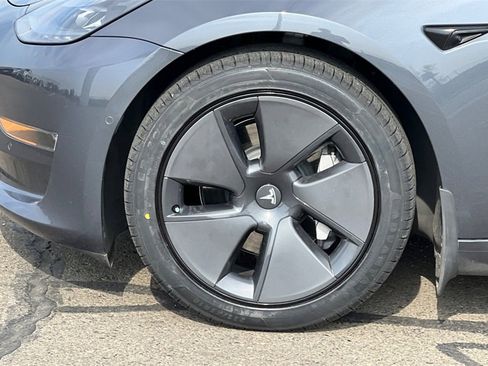 Used 2022 Tesla Model 3 Long Range image 25