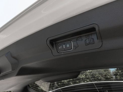 New 2026 Ford Explorer Platinum RWD image 16