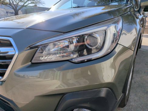 Used 2018 Subaru Outback 2.5i Premium image 6