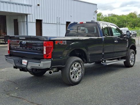 Used 2022 Ford F350 Lariat w/ Chrome Package AWD/4WD image 6
