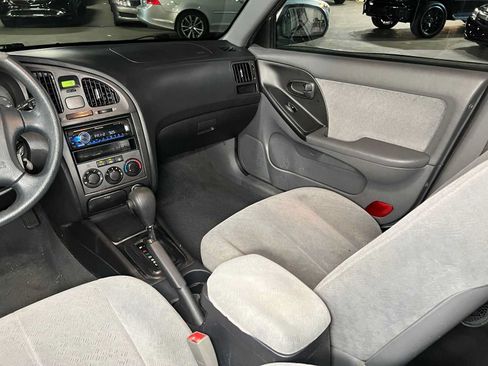Used 2005 Hyundai Elantra GLS FWD image 33