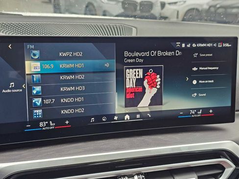 Used 2024 BMW i4 eDrive35 w/ Premium Package image 31