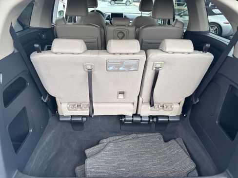 Certified 2024 Honda Odyssey EX-L image 14