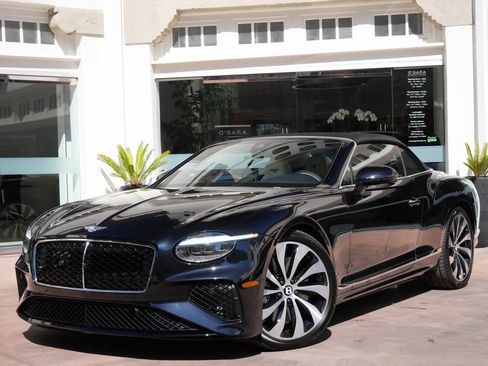 Used 2026 Bentley Continental GTC AWD/4WD image 12
