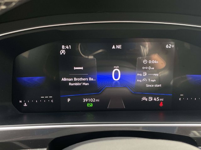 Certified 2023 Volkswagen Tiguan SE R-Line FWD image 20