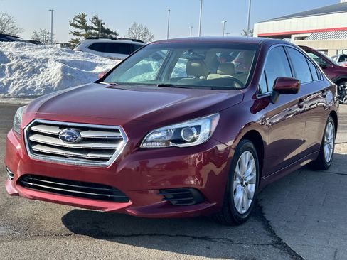 Used 2017 Subaru Legacy 2.5i Premium image 3