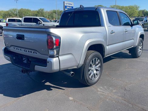 Used 2023 Toyota Tacoma Limited AWD/4WD image 8