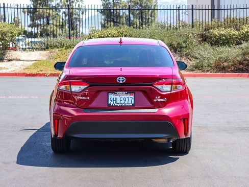 Certified 2023 Toyota Corolla LE w/ Carpet Mat Package (TMS) FWD image 6