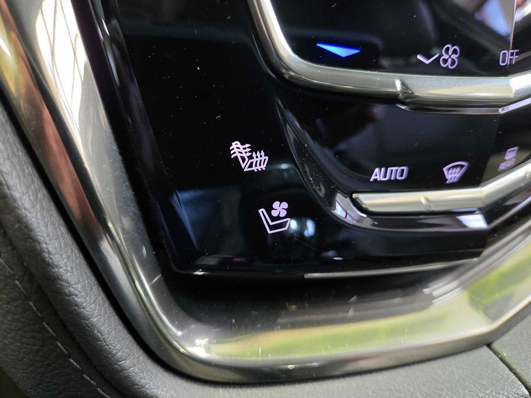 Used 2015 Cadillac CTS AWD Sedan w/ Seating Package image 20
