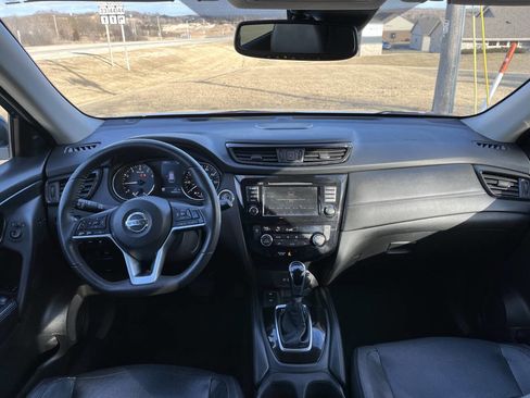 Used 2020 Nissan Rogue SL image 15