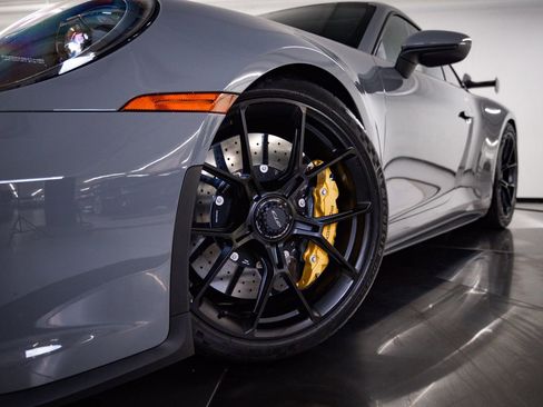 Certified 2022 Porsche 911 GT3 RWD image 11