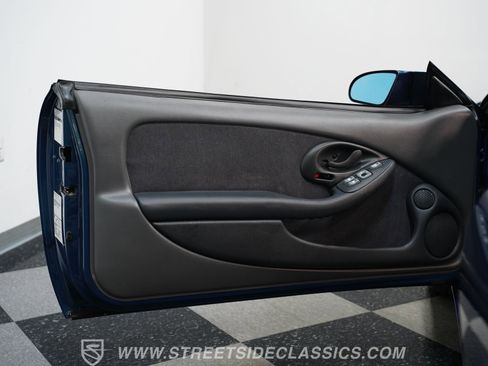 Used 1997 Pontiac Firebird Formula image 36