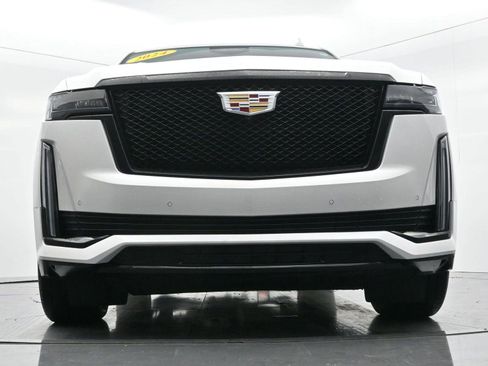 Certified 2024 Cadillac Escalade Sport Platinum w/ LPO, Floor Liner Package image 56