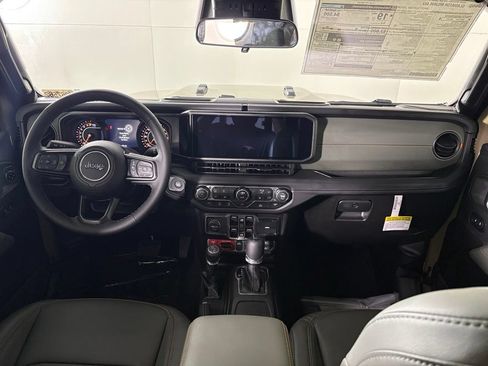 New 2026 Jeep Gladiator Mojave AWD/4WD image 38