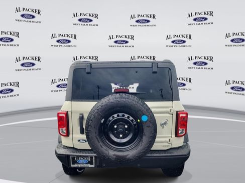 New 2026 Ford Bronco Big Bend w/ Black Diamond Package AWD/4WD image 4