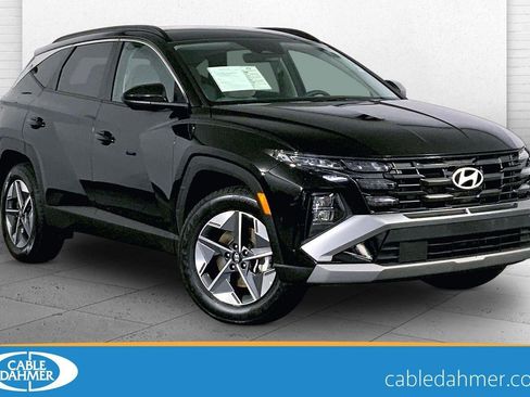 Used 2025 Hyundai Tucson SEL AWD/4WD image 1